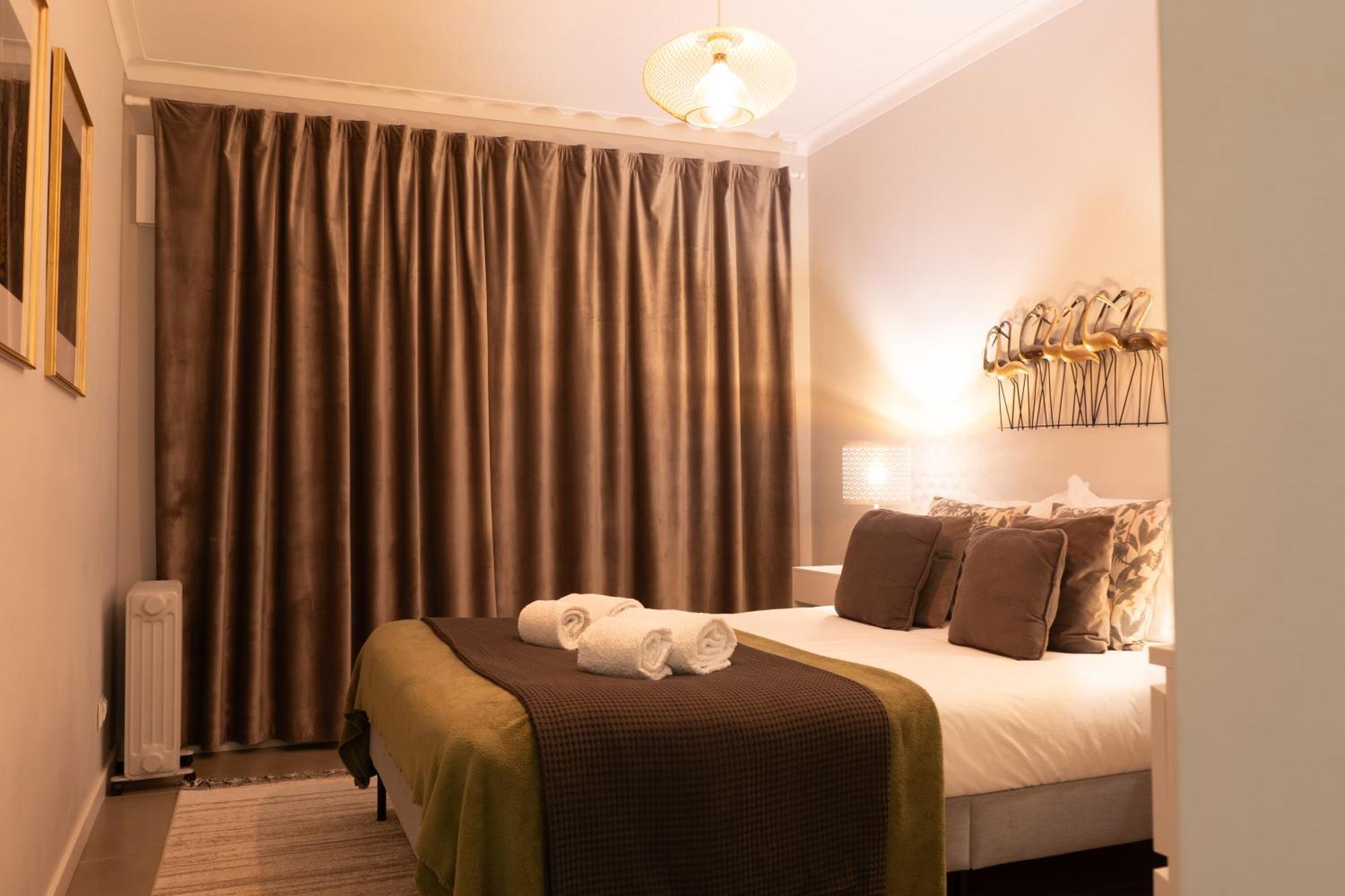 Comfort Zone Beach Apartment Quarteira Luaran gambar