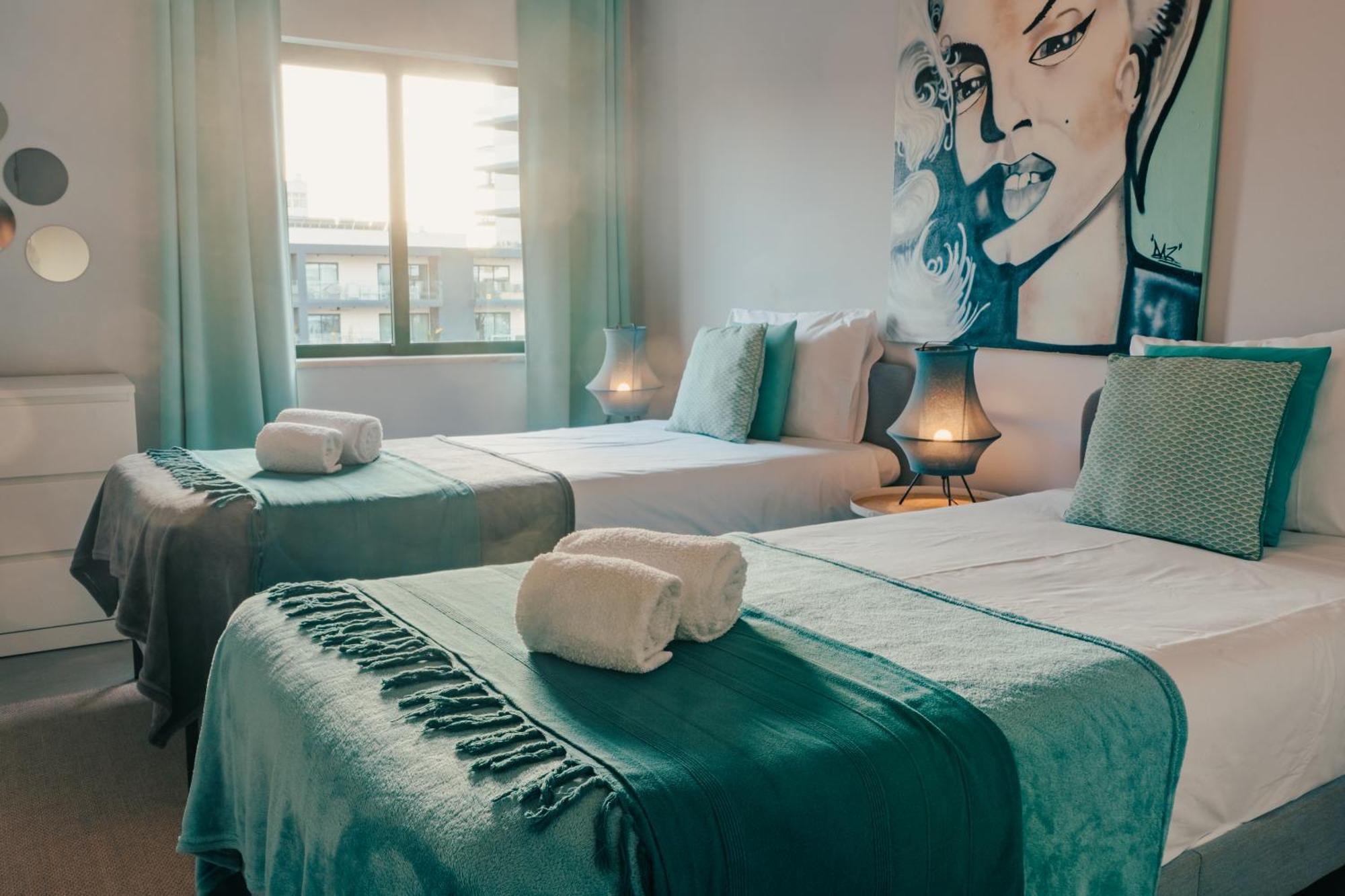 Comfort Zone Beach Apartment Quarteira Luaran gambar