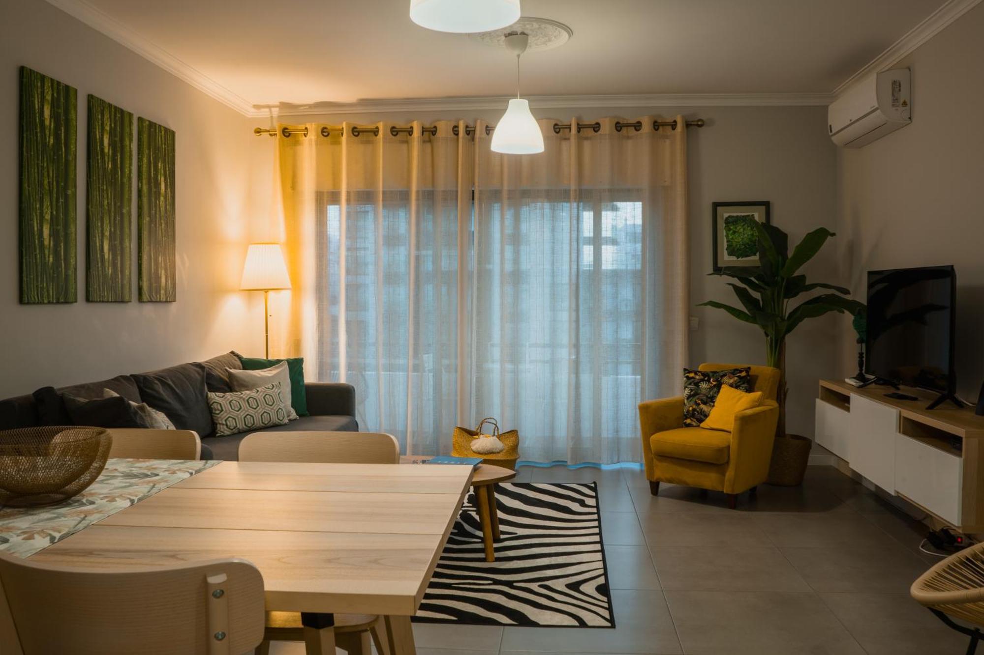 Comfort Zone Beach Apartment Quarteira Luaran gambar