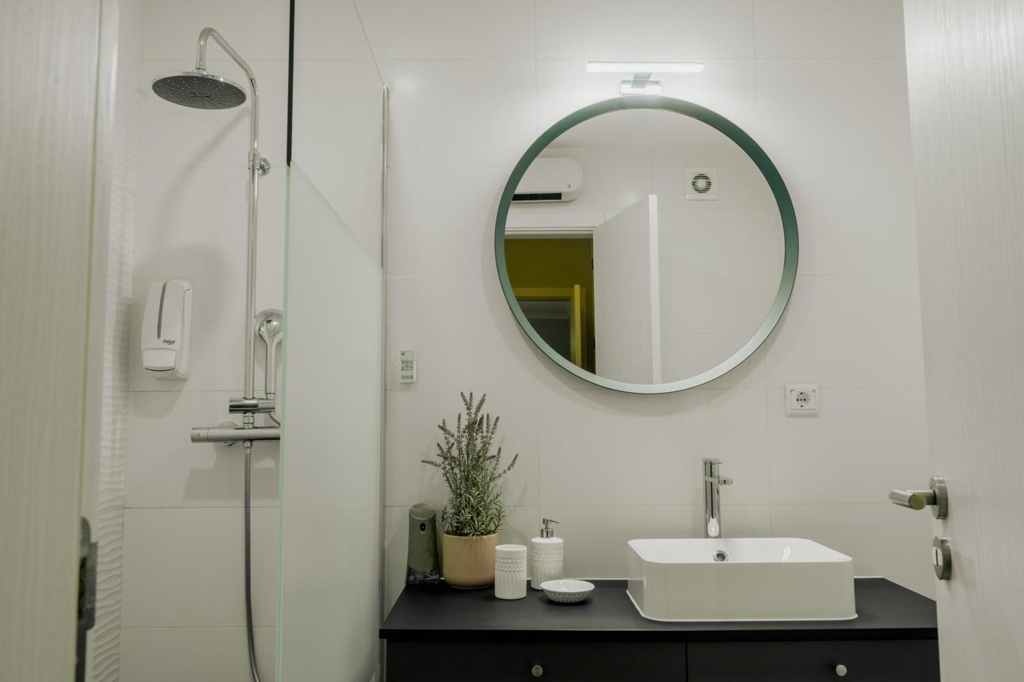 Comfort Zone Beach Apartment Quarteira Luaran gambar