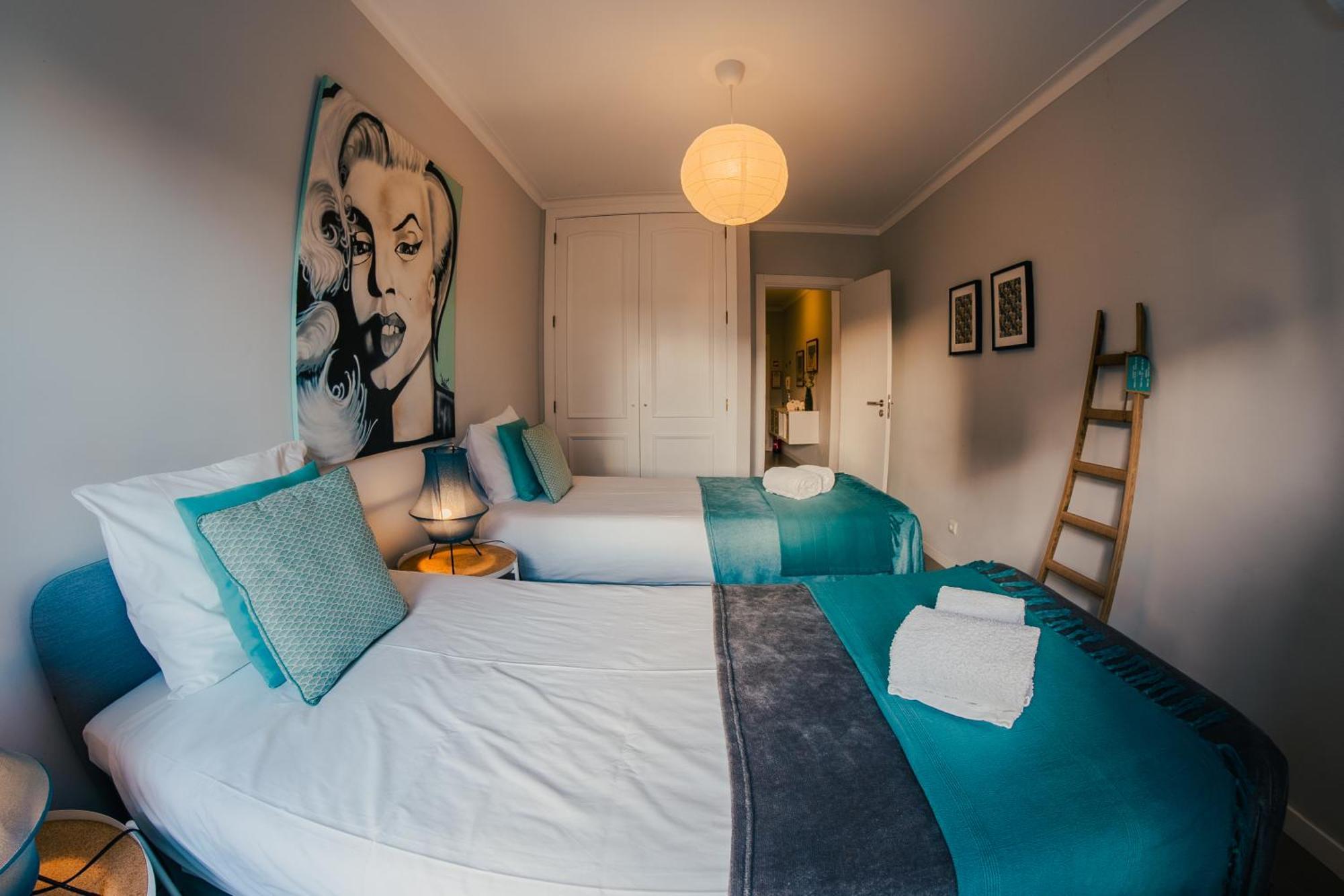 Comfort Zone Beach Apartment Quarteira Luaran gambar
